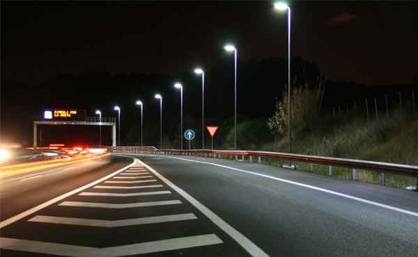 highway-lighting