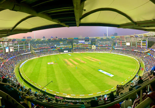 high-power-flood-lights-for-cricket-field